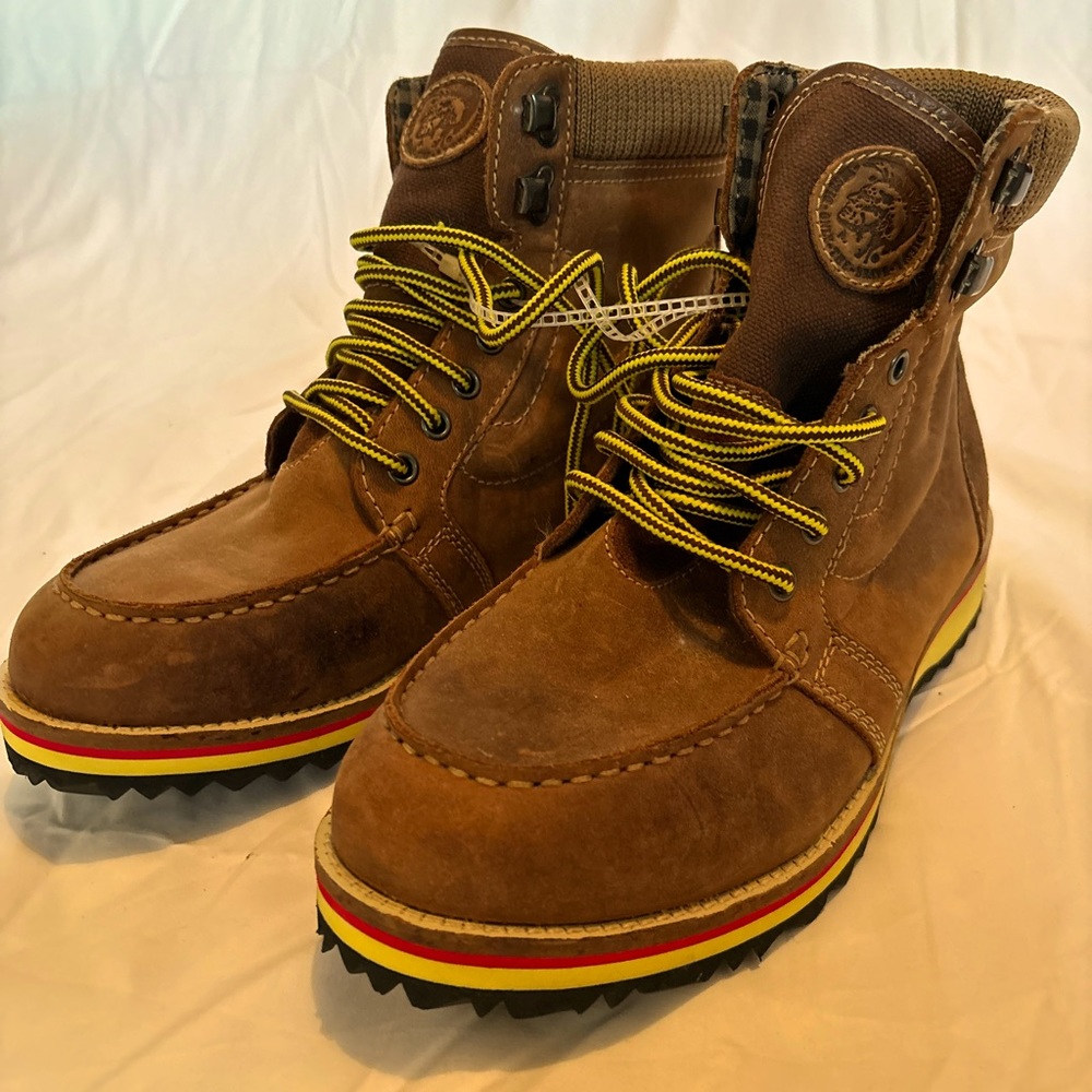 DIESEL AWOL WORK/FASHION DESIGNER BOOT NWT SIZE (9)